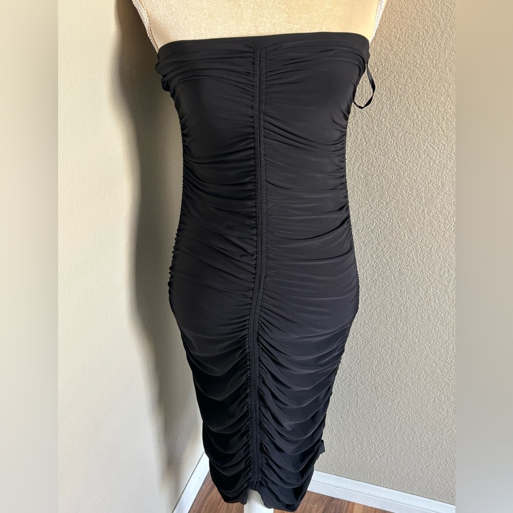 Any and soul dress size L